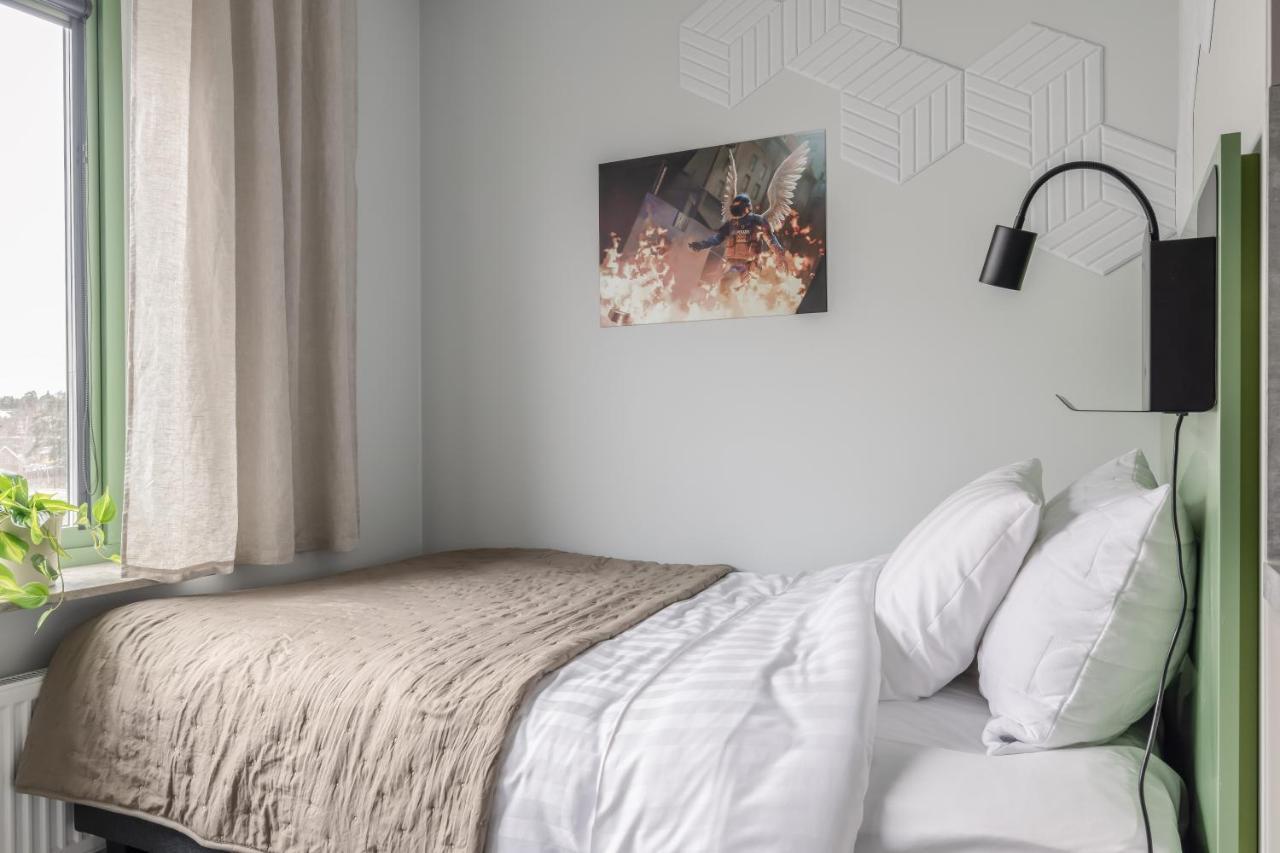 Homex Hotel For Gamers Täby Esterno foto