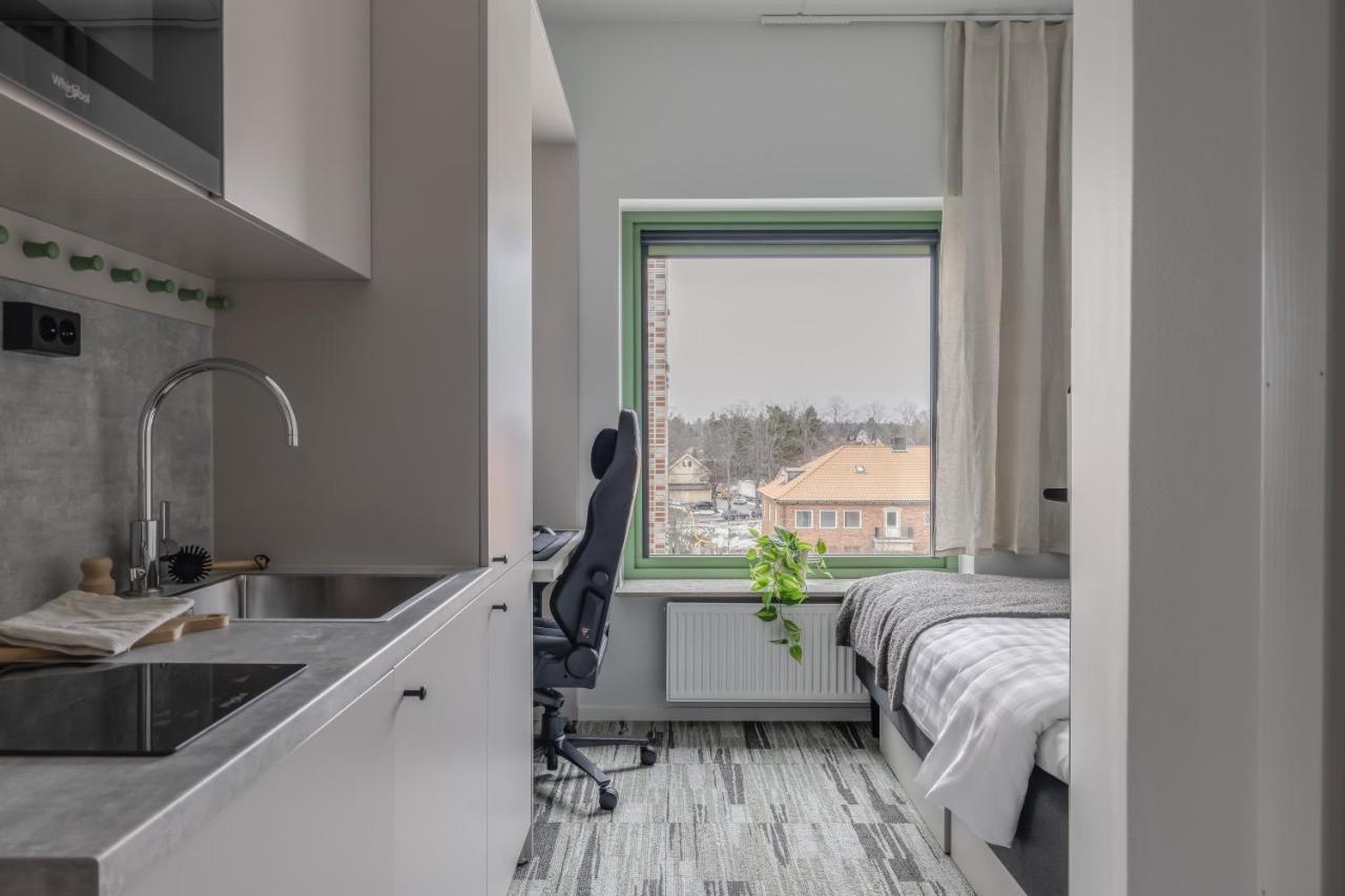 Homex Hotel For Gamers Täby Esterno foto