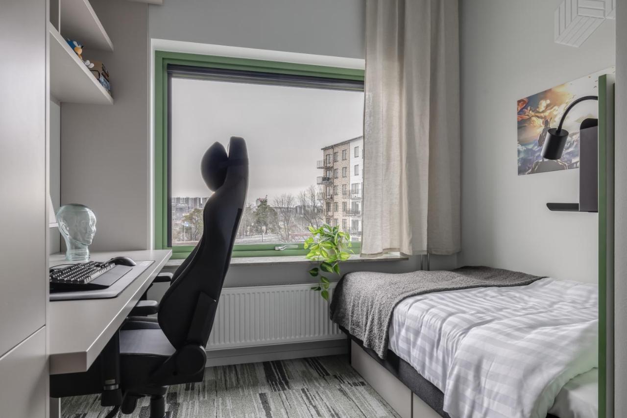 Homex Hotel For Gamers Täby Esterno foto